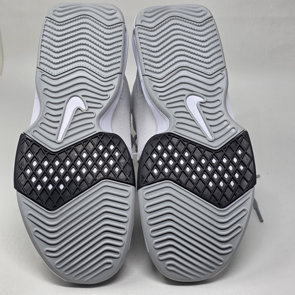 Nike LeBron James Witness VIII White Light Grey Black FB2239-100 Men's Size 10.5 - Picture 6 of 11